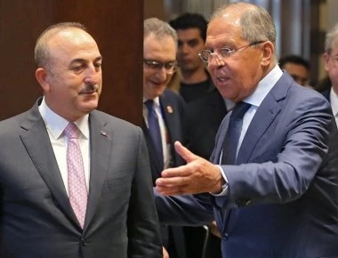 Σ.Λαβρόφ: «Σύμμαχος κλειδί η Τουρκία - Έτοιμοι για άρση των απαγορεύσεων στις βίζες»